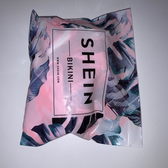 Pink SHEIN swim suit - Picture 3 of 4